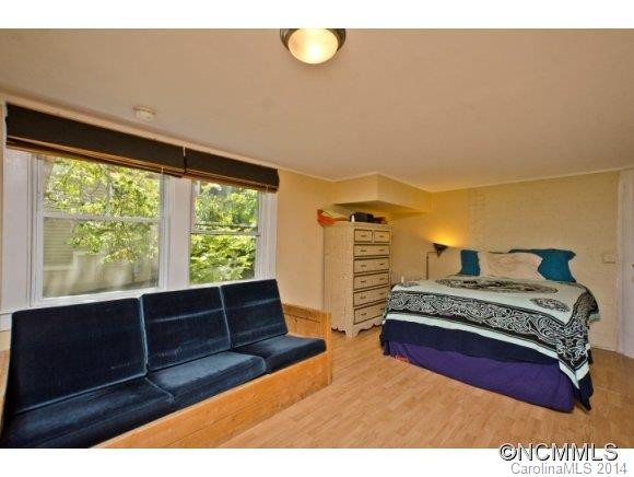 157 Flint Street - Photo 23