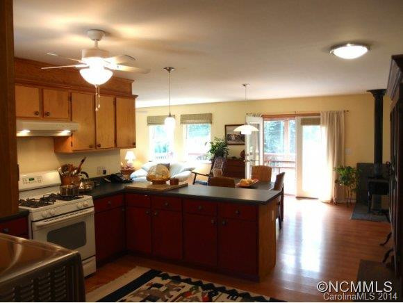 198 Webb Dr. - Photo 6