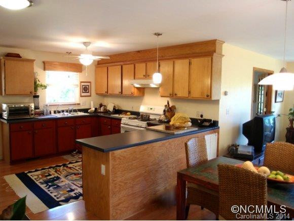 198 Webb Dr. - Photo 8