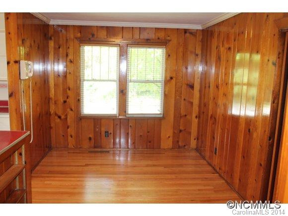 1226 Willow Rd - Photo 12