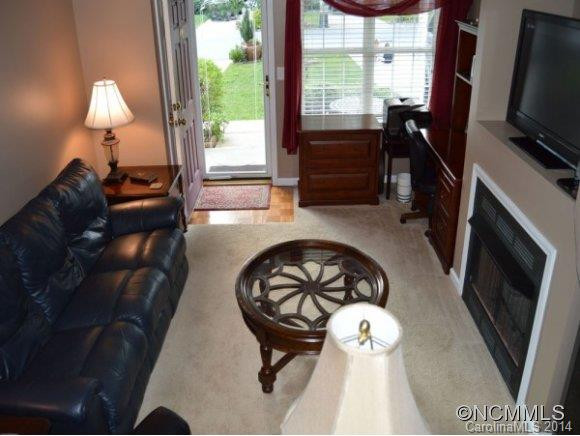 100 STAFFORD COURT - Photo 4