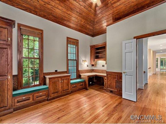 121 STUYVESANT ROAD - Photo 5