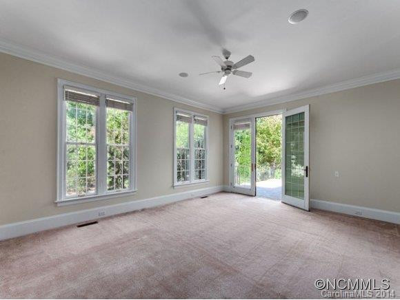 121 STUYVESANT ROAD - Photo 6
