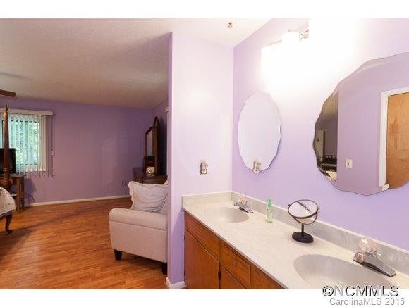 14 Cornelia Lane - Photo 14