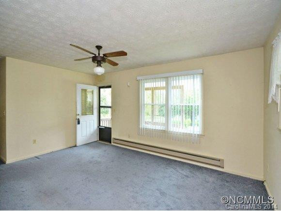 199 BROOKSIDE DRIVE - Photo 2