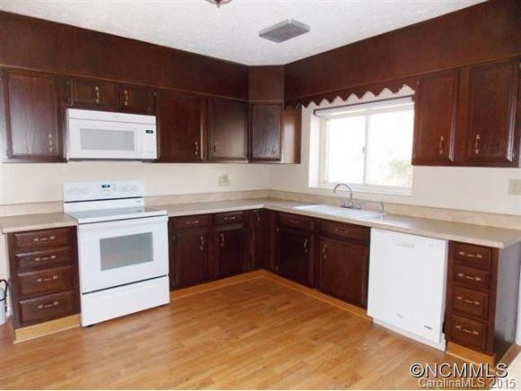 601 4TH AVE WEST - Photo 9