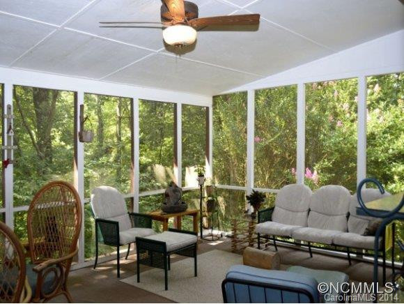 238 Landia Drive - Photo 3