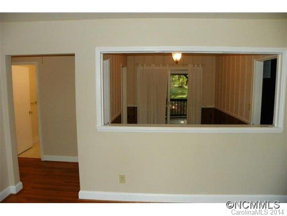 35 Salem Avenue - Photo 11