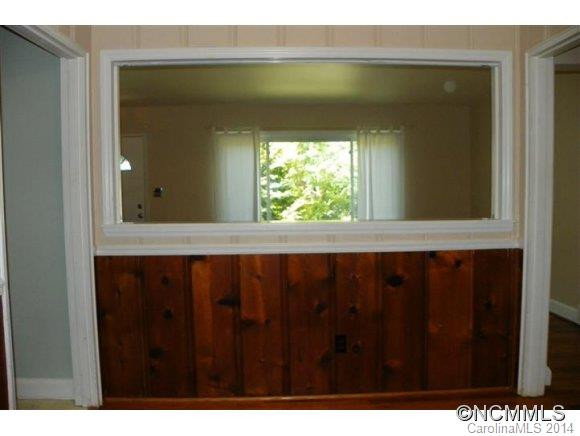 35 Salem Avenue - Photo 15