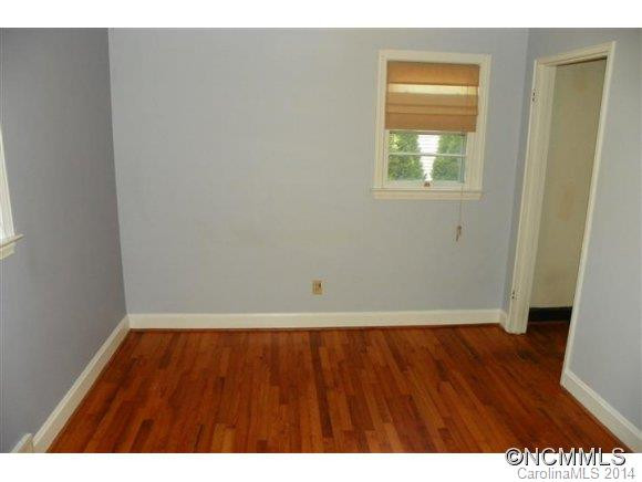 35 Salem Avenue - Photo 22