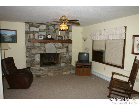 31 Spring Acres Lane - Photo 6