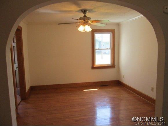 3014 Broad St - Photo 6