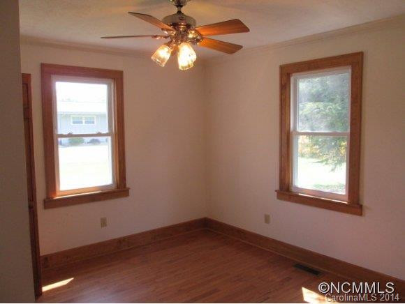 3014 Broad St - Photo 10
