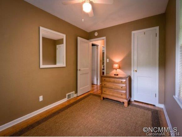 22 WILSHIRE DRIVE - Photo 15