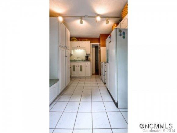 22 WILSHIRE DRIVE - Photo 7