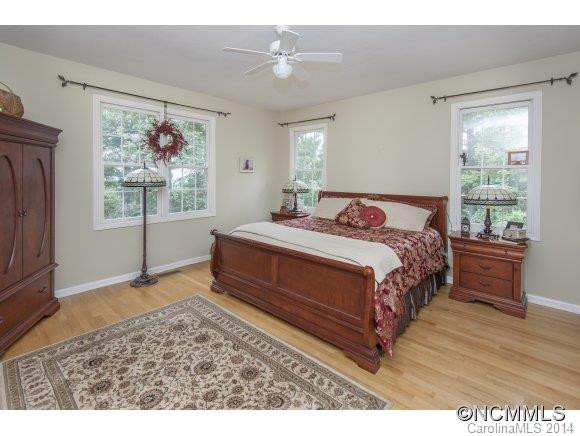 16 Secretariat Drive - Photo 13