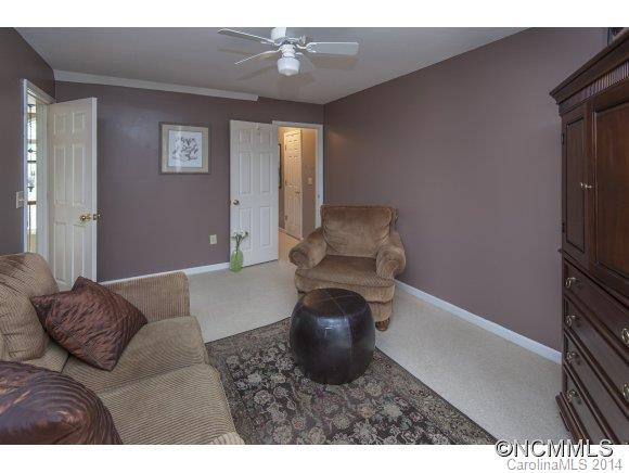 16 Secretariat Drive - Photo 19