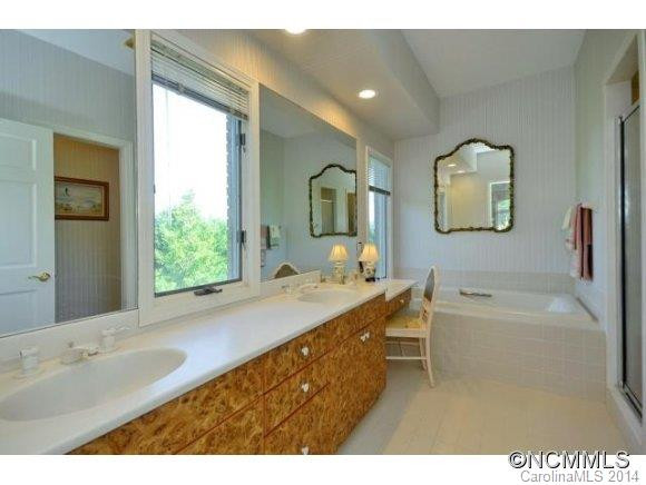 18 Thornapple - Photo 5