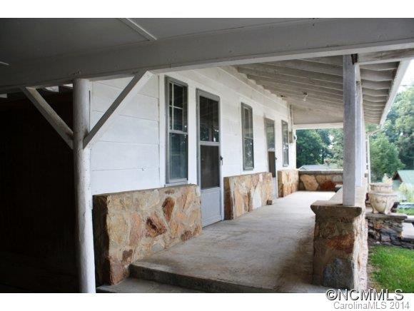 306 Mountain Page Road - Photo 16