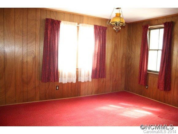 306 Mountain Page Road - Photo 18