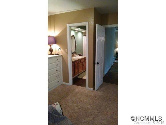 37 HAWKTREE LANE - Photo 8