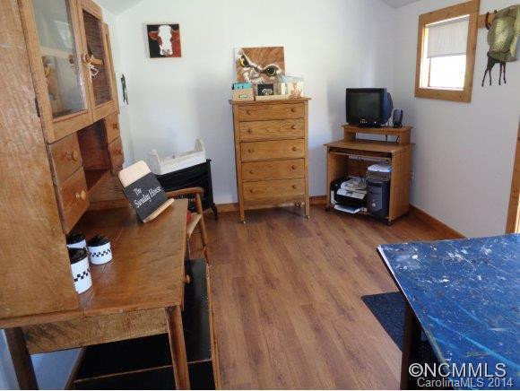 301 Blue Rock Road - Photo 19