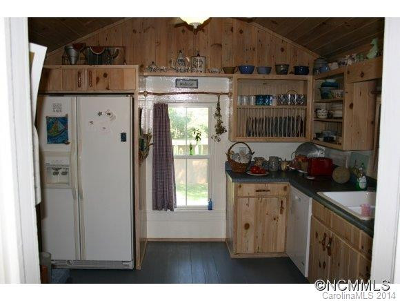 112 MOUNT VERNON CHURCH ROAD - Photo 15