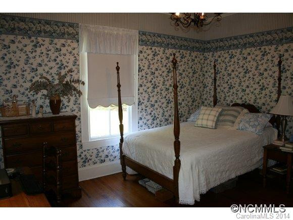 112 MOUNT VERNON CHURCH ROAD - Photo 9