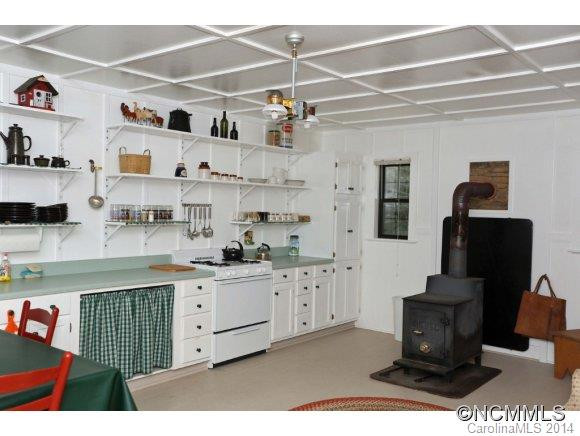 223 Joe Brown Place - Photo 7