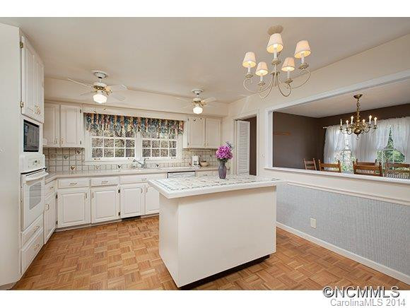 135 Dogwood Drive - Photo 4