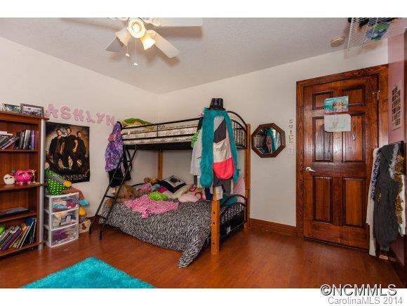 124 Hawke Woods Rd - Photo 13