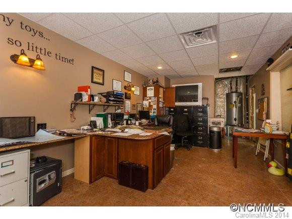 124 Hawke Woods Rd - Photo 17