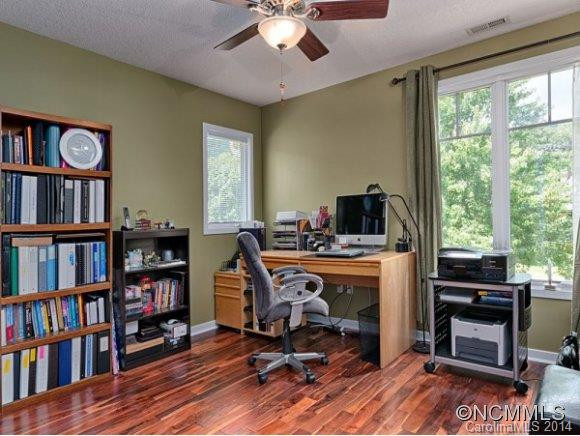 8 HUNTINGTON CHASE DRIVE - Photo 12