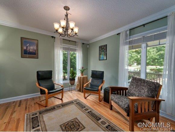 8 HUNTINGTON CHASE DRIVE - Photo 5