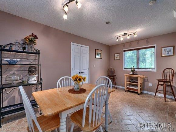 8 HUNTINGTON CHASE DRIVE - Photo 10