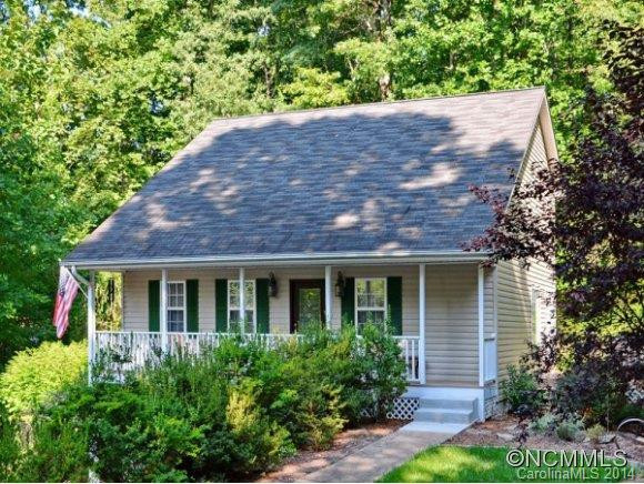 39 APPLE CREEK LANE
