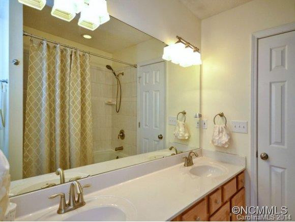 39 APPLE CREEK LANE - Photo 12