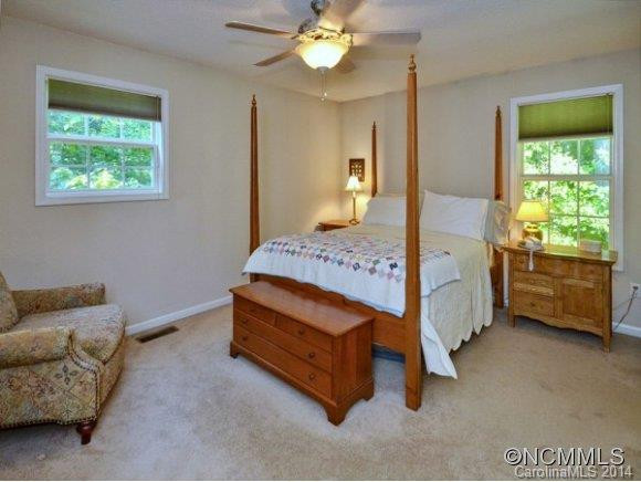 39 APPLE CREEK LANE - Photo 13