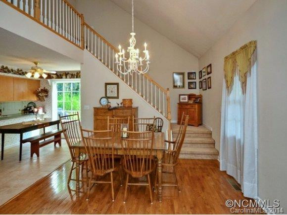 39 APPLE CREEK LANE - Photo 5