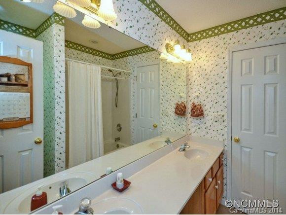 39 APPLE CREEK LANE - Photo 10