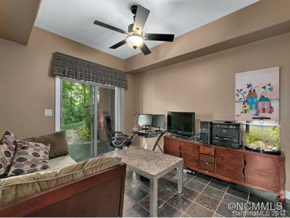 10 HOLLY BERRY LANE - Photo 14