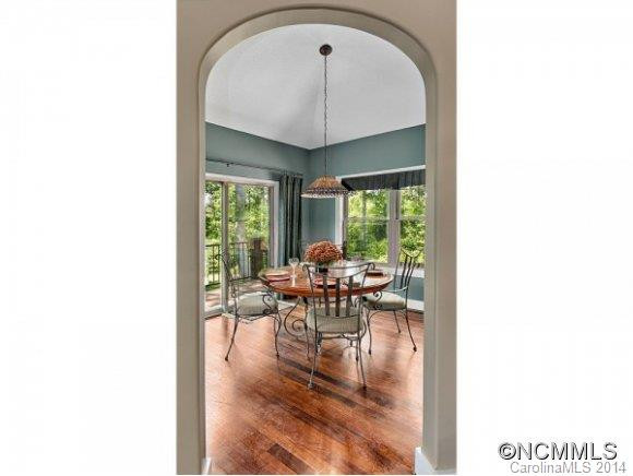 10 HOLLY BERRY LANE - Photo 10