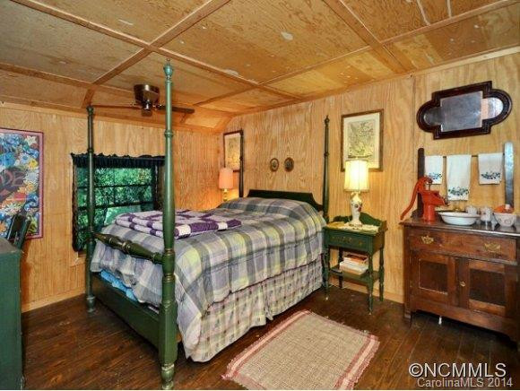 539 RHODODENDRON PARK RD. - Photo 13