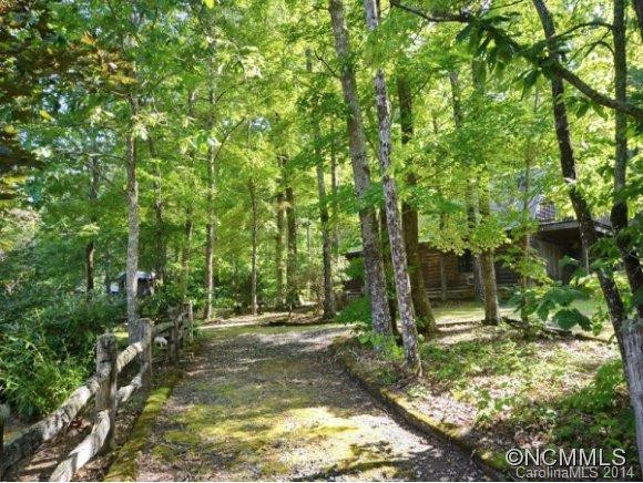 539 RHODODENDRON PARK RD. - Photo 16