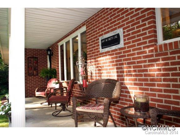 232 Chickadee Ln - Photo 3