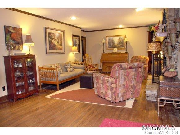 232 Chickadee Ln - Photo 6