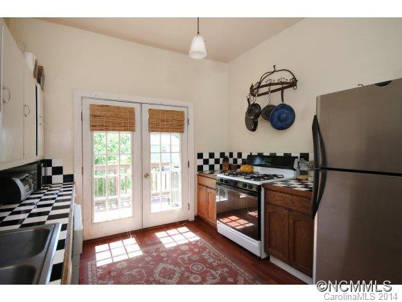 45 Vandalia Avenue - Photo 15