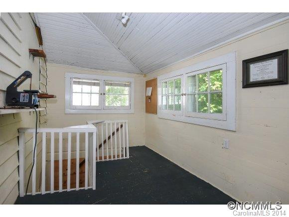 45 Vandalia Avenue - Photo 17