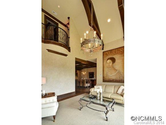 34 Village Oak - Photo 4