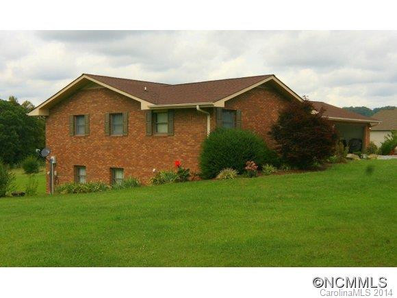 1675 Pilot Mtn Road - Photo 2